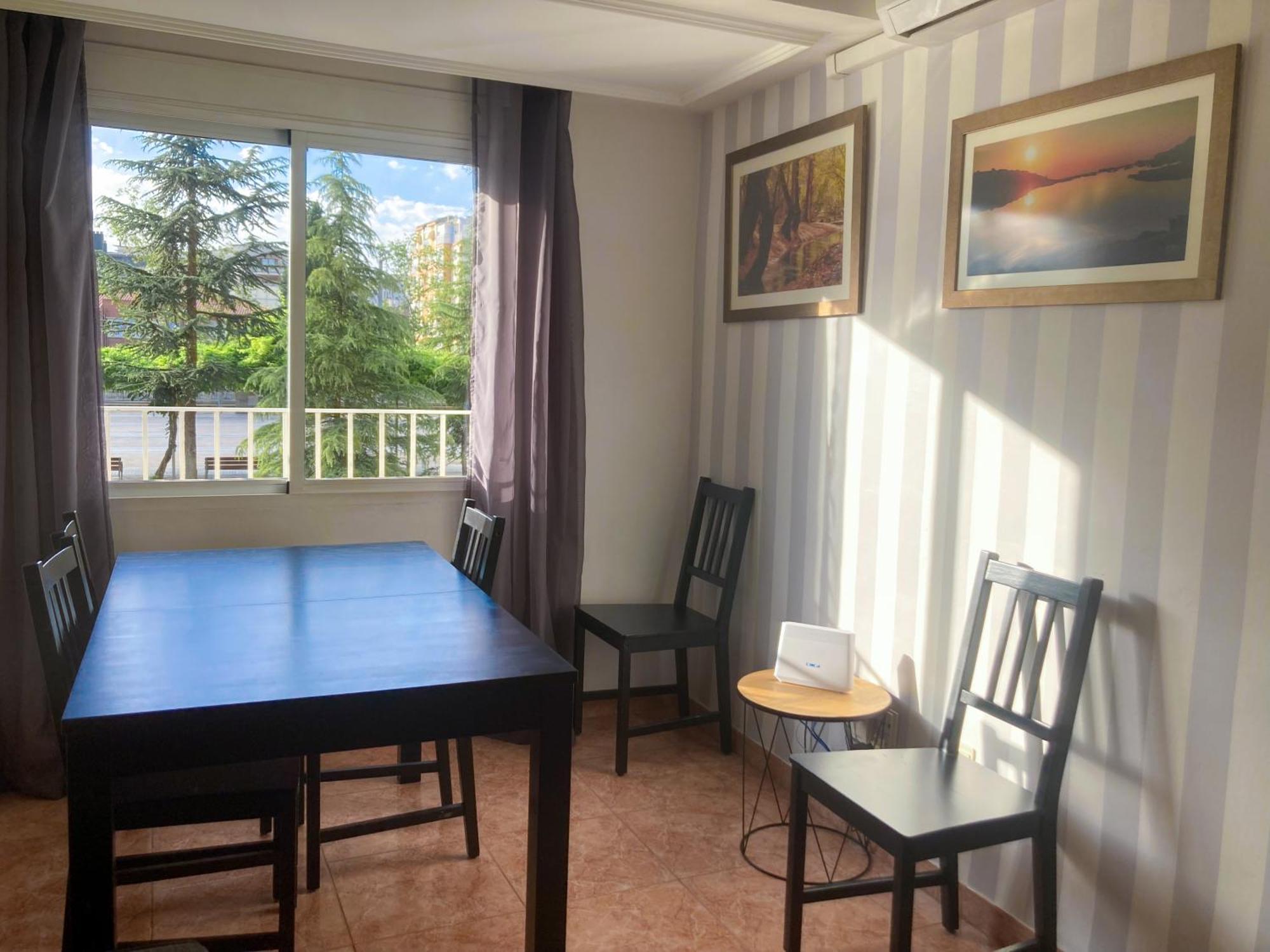 Luninoso Y Practico Apartamento En El Centro Con Amplio Parking Incluido Granada Buitenkant foto