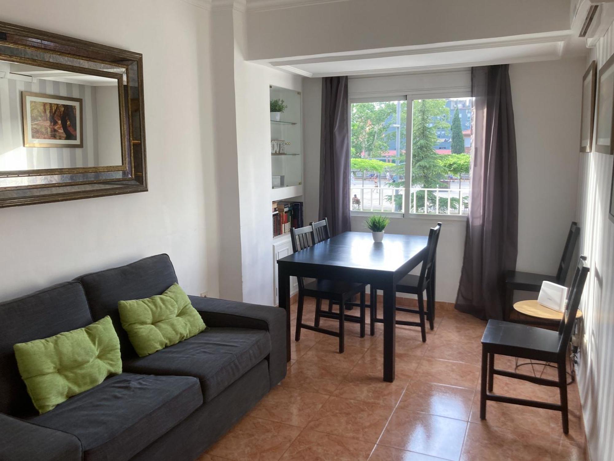 Luninoso Y Practico Apartamento En El Centro Con Amplio Parking Incluido Granada Buitenkant foto